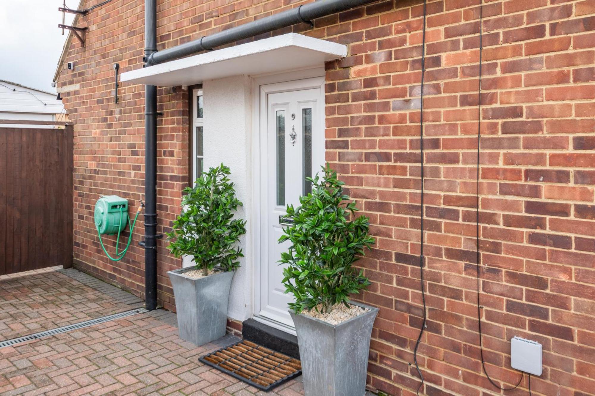 Family Home, View Of Windsor Castle * Dorney
